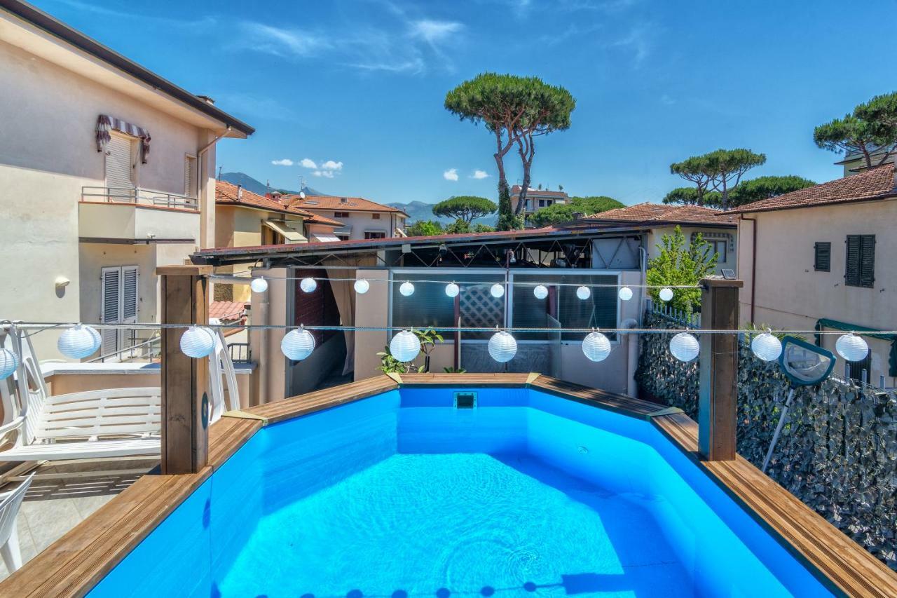 Hotel Mariani Lido di Camaiore Exterior photo