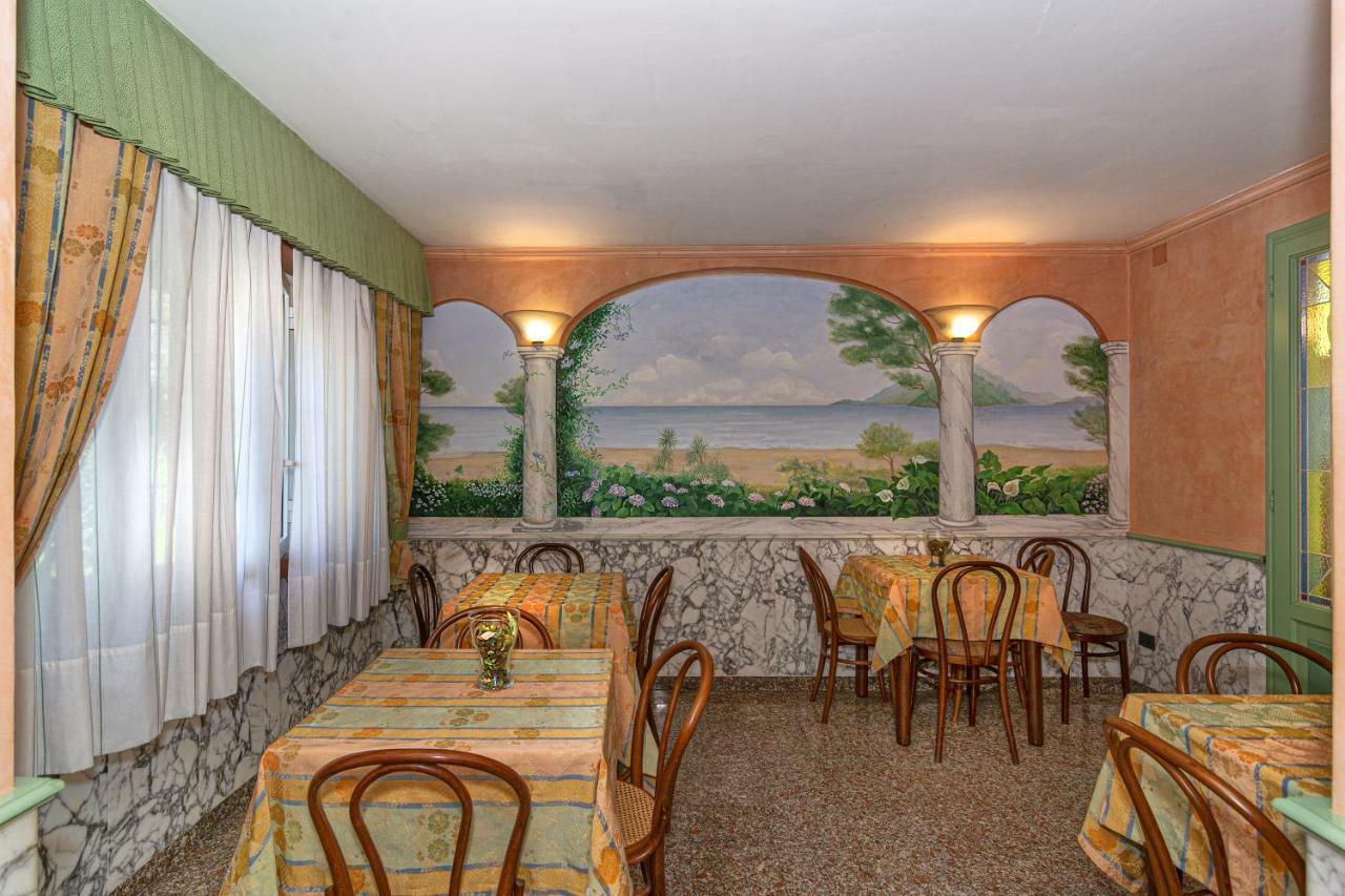 Hotel Mariani Lido di Camaiore Exterior photo
